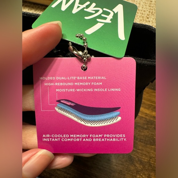 NWT Skechers Water Resistant Mid Wedge Ankle Bootie Size 10 - Picture 8 of 9